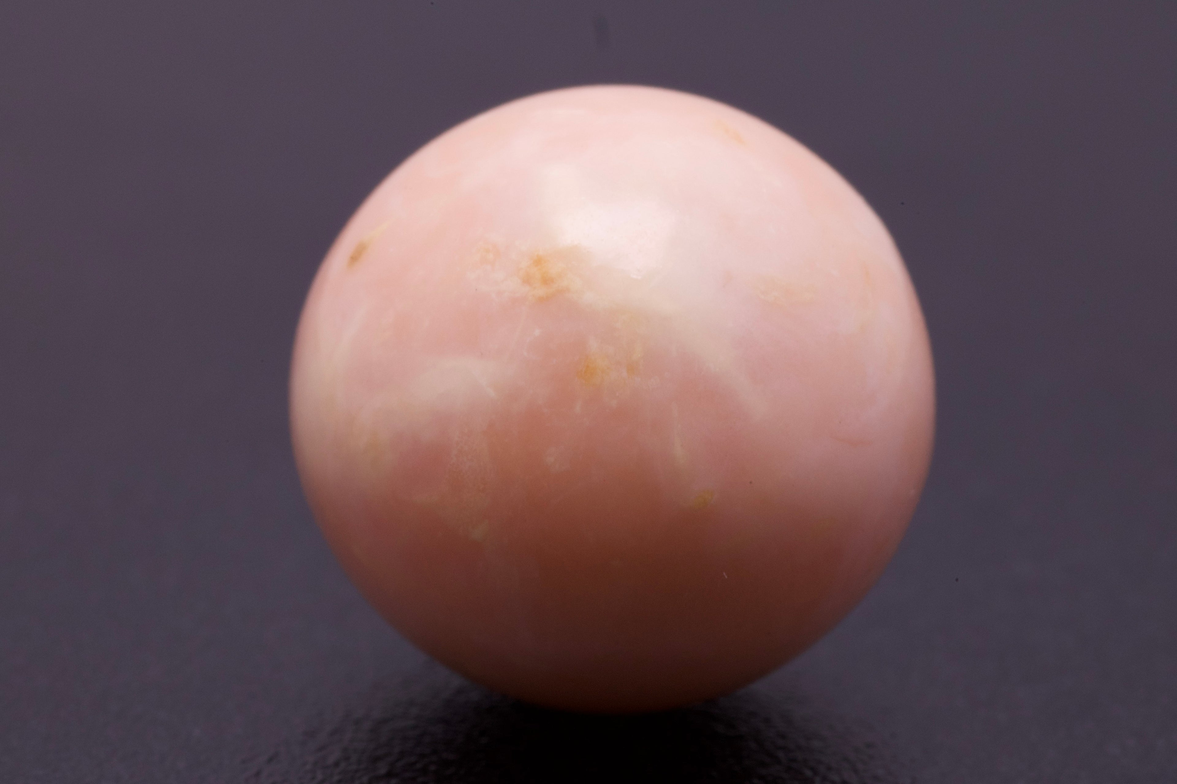 15.64ct Light-Salmon Pearl