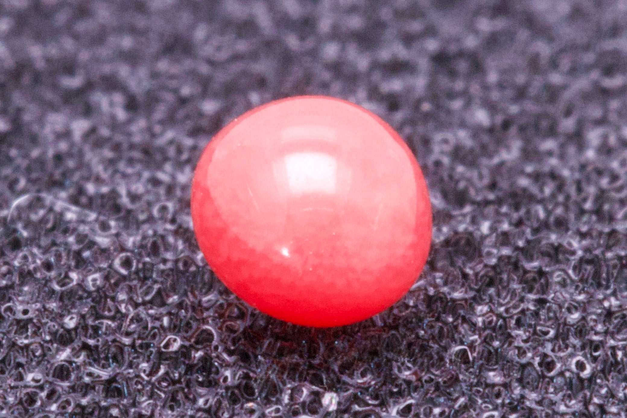 0.24ct Vivid-Pink Pearl