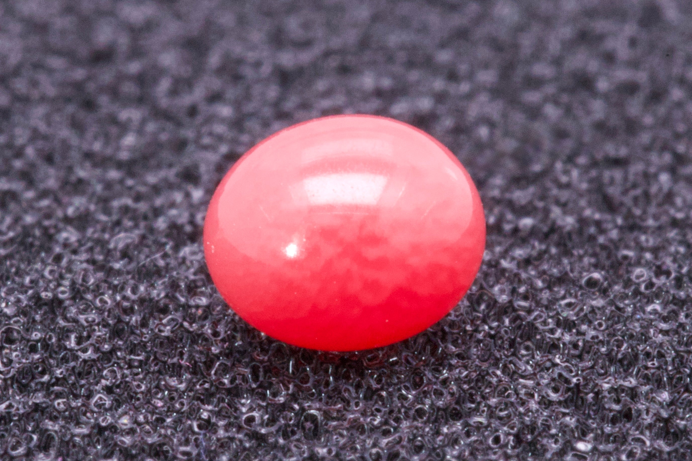 0.685ct Vivid-Pink Pearl