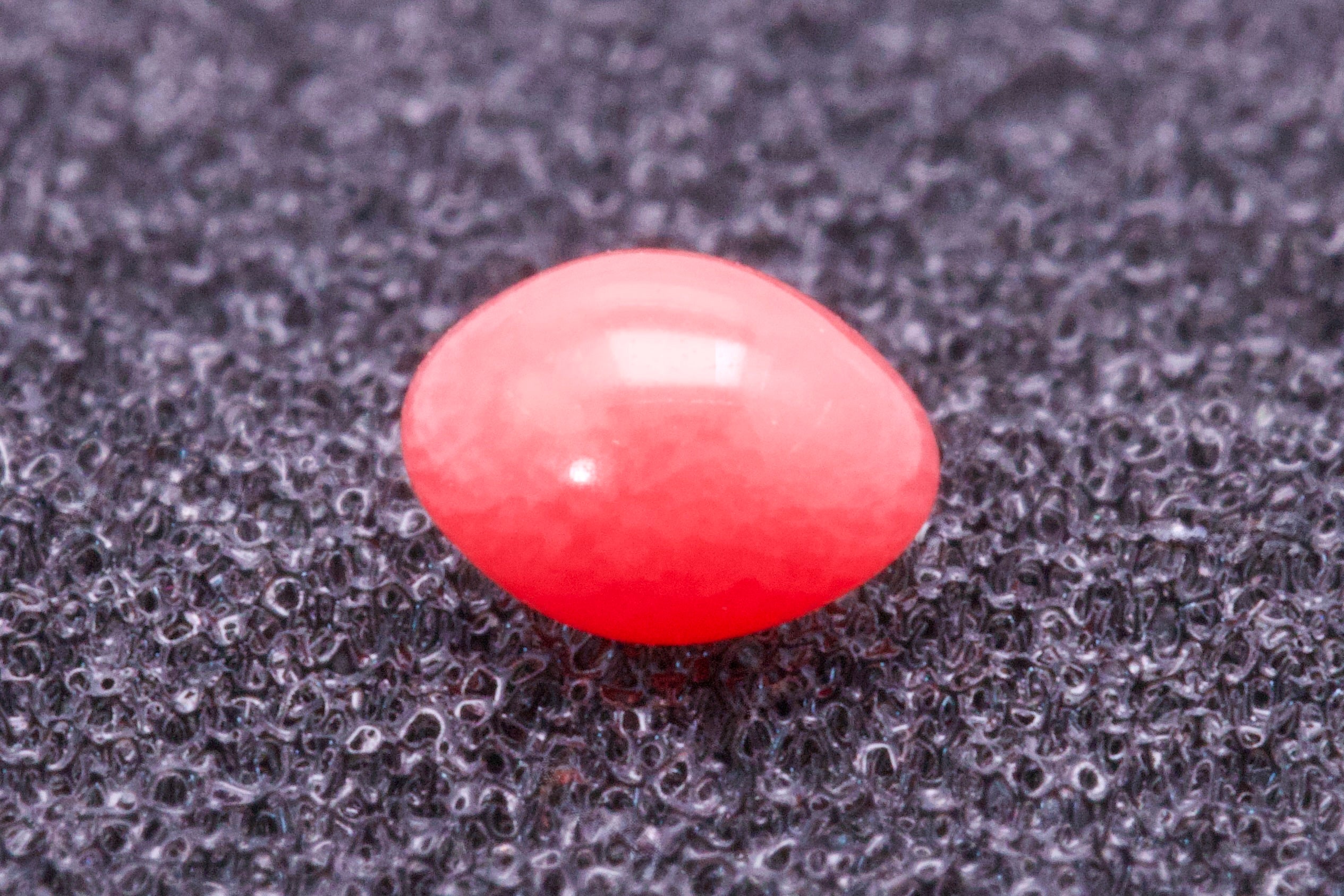 0.24ct Vivid-Pink Pearl