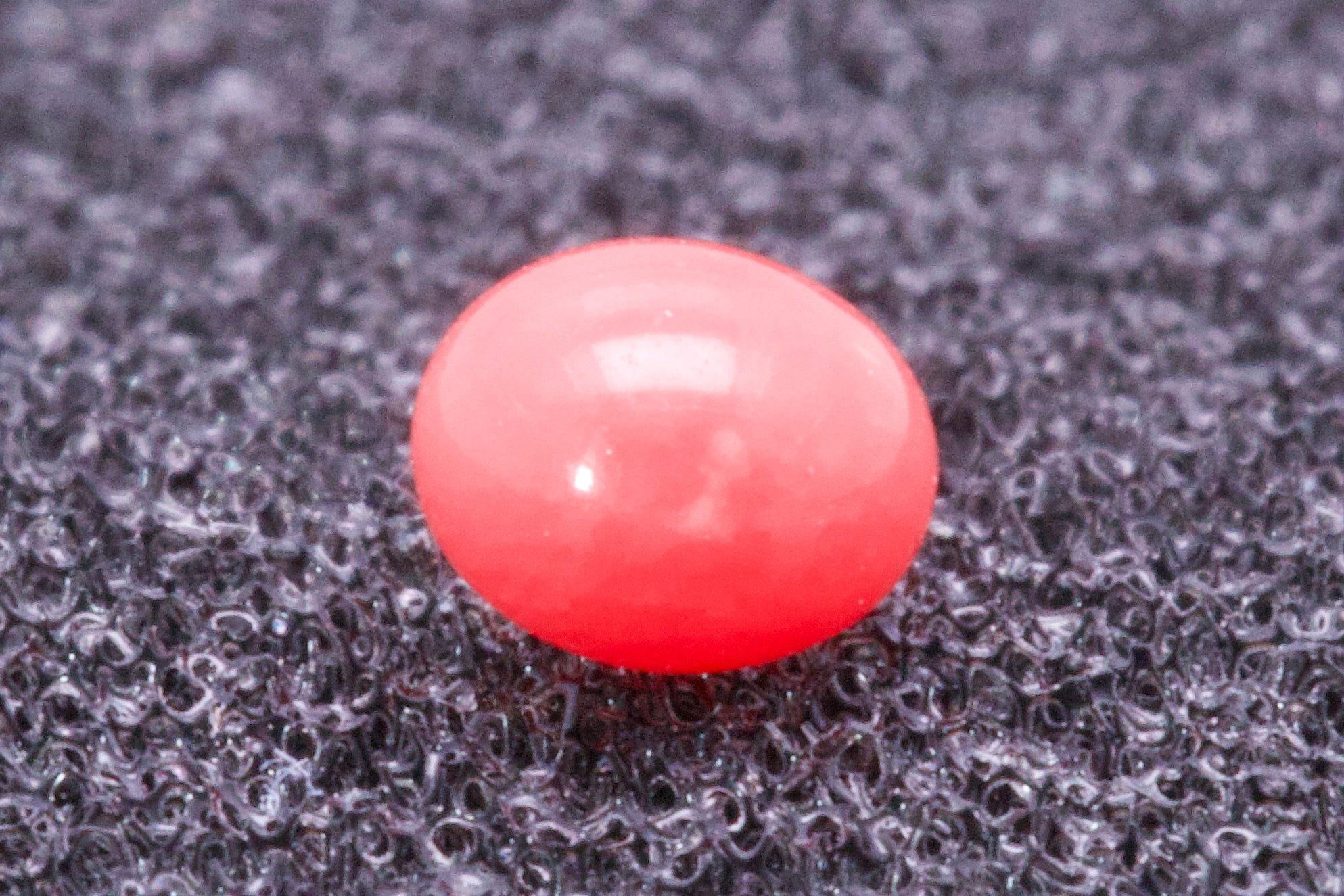 0.305ct Vivid-Pink Pearl